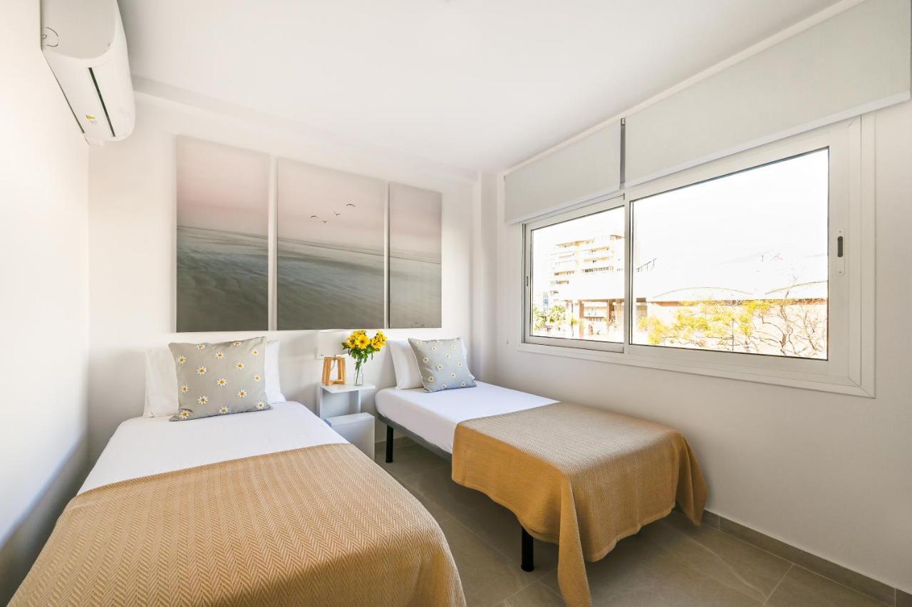 New 2 Bedroom Beach And City Center - Ruiz Vertedor By 10Tosea Фуенхірола Екстер'єр фото